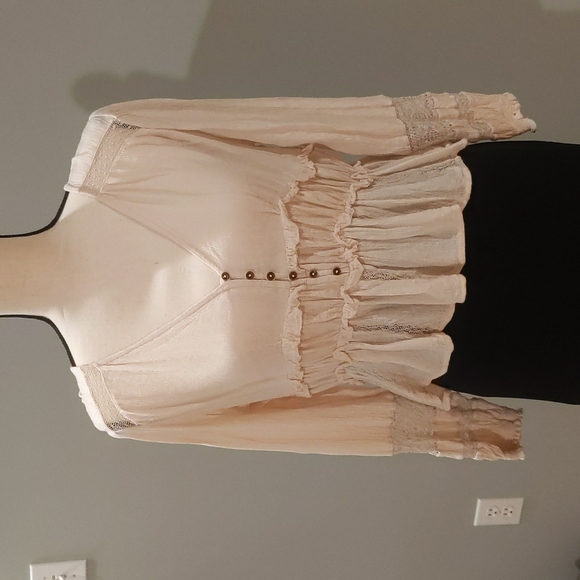 American Eagle Ivory BOHO Lace Peasant Top - Size S - Picture 3 of 10